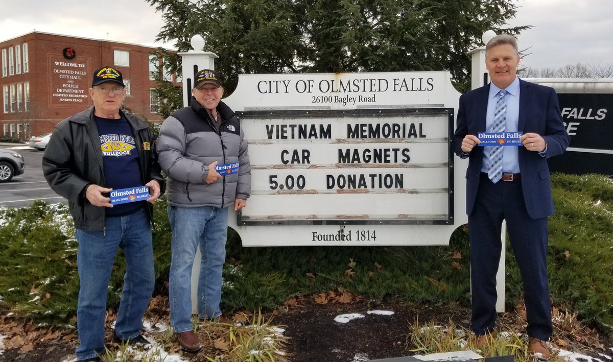 Mayor Graven's Vietnam War Memorial is still accepting contributions.