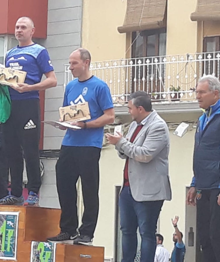 alpesa_ES's tweet photo. El fin de semana nos deja momentos de gloria gracias a nuestro #equipoAlpesa. 1º con la participación en la XV Mitja Marató Xàtiva. Y también con el podium conseguido de Ramón Ascó Tur. Un 1º puesto en local masculino en modalidad sprint Trail en el Sprint Trail Les Creus 2019. https://t.co/YmcXeTQWl7