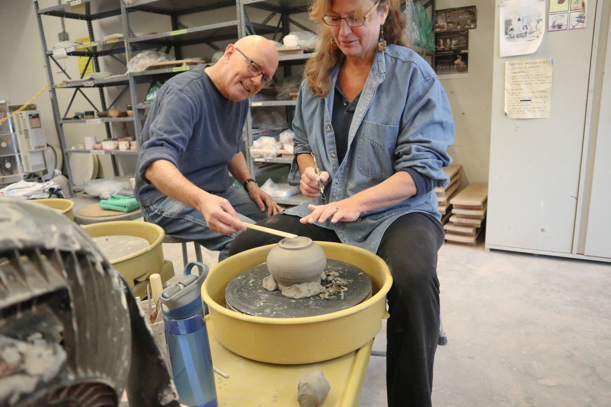 delartmuseum's tweet photo. Now - March 31
Studio Art Early Registration
Register now for Spring studio art and save!
https://t.co/ZsM3JG9mpw
#createwithDAM #craft #pottery #paint #photography #ceramics#inwilm #wilmlove #netde #wilmtoday #delaware https://t.co/8SlIC6NsiX