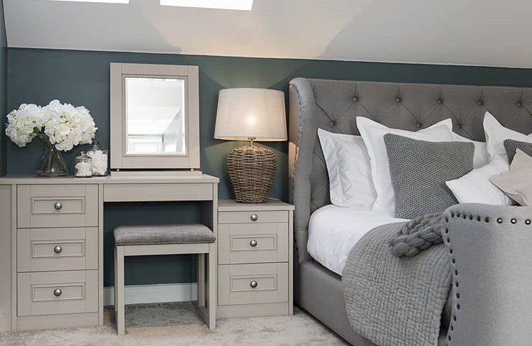 PeterboroughOne (@peterboroughone) on Twitter photo The #Harpsden Range in Light Praline finish from <a href="/HammondsNews/">Hammonds Furniture</a> has been used in this home to create a multipurpose dressing table & bedside cabinet. A clever & beautiful storage solution. 😍 Shop the range in PE1.
#Home #HomeInspo #Interiors #Peterborough #CambridgeHour The #Harpsden Range in Light Praline finish from <a href="/HammondsNews/">Hammonds Furniture</a> has been used in this home to create a multipurpose dressing table & bedside cabinet. A clever & beautiful storage solution. 😍 Shop the range in PE1.
#Home #HomeInspo #Interiors #Peterborough #CambridgeHour