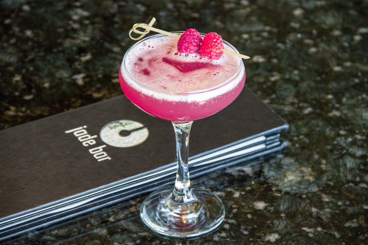 sanctuaryaz's tweet photo. Learn to work with the most popular spirit in the U.S. - #vodka - at this week's Mixology 101 #jadebar https://t.co/DEtOa2WcKj