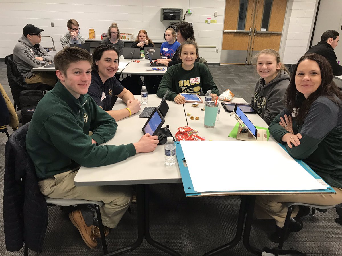 JWFoster11's tweet photo. Follow up planning for #IMatter with our local schools. Look for Monroe County schools to start mental health initiatives in their buildings!  These kids did a great job today! @SMCCPrincipal @ManuszakEdward @SuptKrimmel   @MichiganSHCA https://t.co/S8sPWxa97e