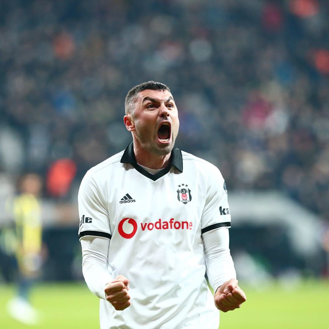 Besiktas's tweet photo. Tecrübe, yetenek, hırs... 👑 #BurakYılmaz https://t.co/JqkyaqFRAE