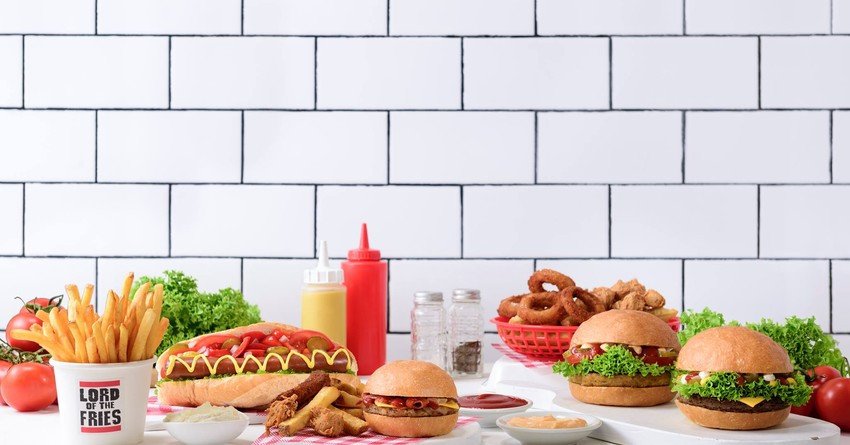 TooFunnyChicks's tweet photo. Chick E Talks Food https://t.co/9QFIfBvMzh https://t.co/K7PsWnsWWI