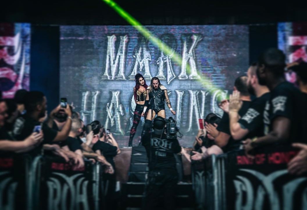 ThisIsHaskins's tweet image. She's my best friend, she's my soul mate. Hours pass like minutes when I'm with her and what's more is she's got a cracking ass. I can't wait to spend the rest of my life with her 👍❤🖤❤🖤 @VickyHaskins 
📷 @Y2jimbob