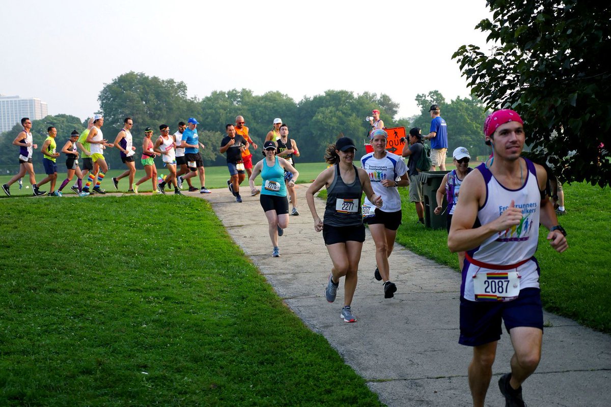 iCandeeApparel's tweet photo. Who's feeling kind today? Our friends at https://t.co/j0BBjMhcBe are working on acts of #kindness constantly. The Chicago chapter #proudtorun , celebrates pride in a healthy way while raising funds to support the LGBTQ+ #community. #keepitsweet #thankyou https://t.co/eukYgbnfit