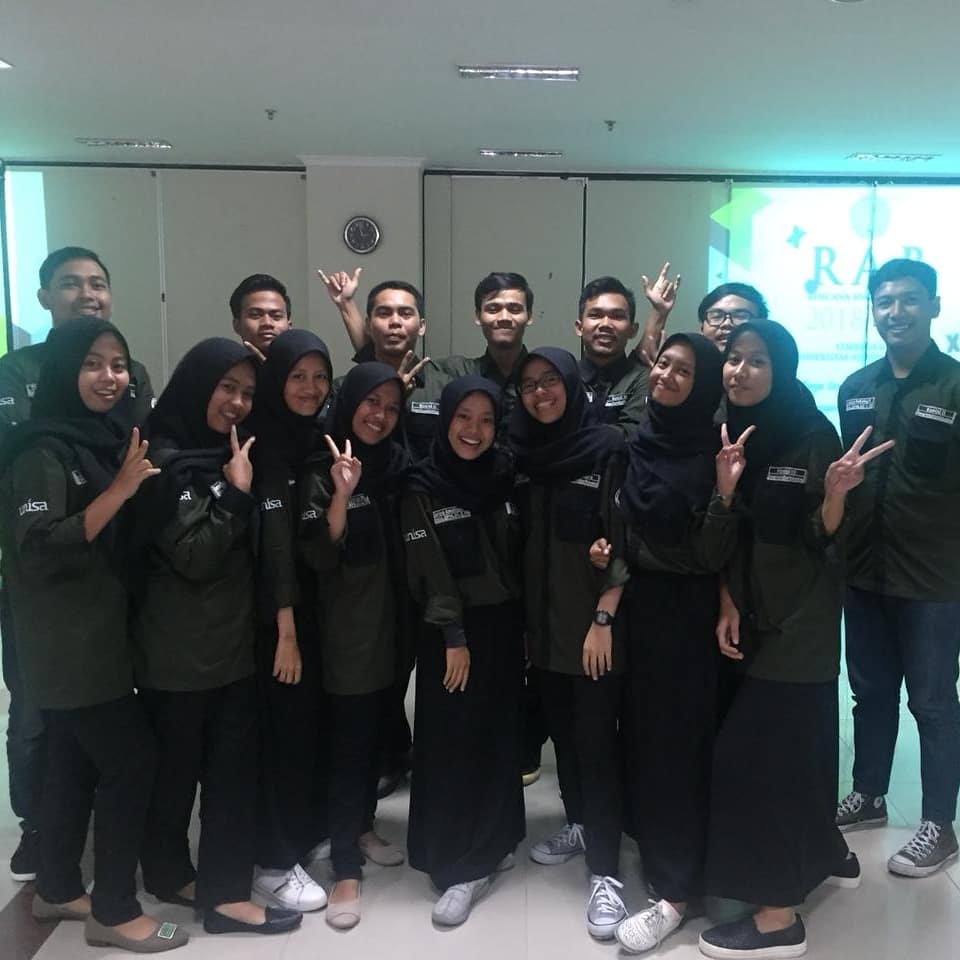 DpmUnisa's tweet photo. sukron luar biasa semngat nya, dan awal yang luar biasa
pelaksanaan RAB 2018-2019 lembaga &amp; UKM UNISA 
DPM UNISA Bersatu Membawa Perubahan !!! https://t.co/CkO3Y4aC60