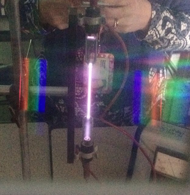 sammy911abb's tweet photo. @NealeWade welcomed colleagues from across Cambridgeshire for an #IOP specialists training day focusing on space. The spectra emissions were a highlight! https://t.co/7cgE8BY3Y6