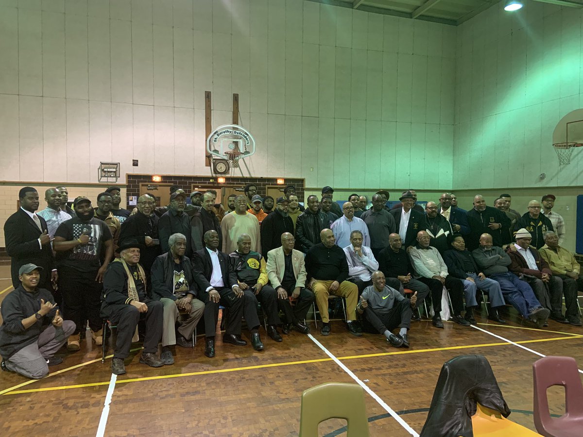 Theta1910's tweet photo. 109 years of being Greater and being THETA! Brothers who crossed as far back from 1958-2018 got together yesterday to celebrate the amazing chapter we all share and love. S/O to our distinguished members who received appreciation awards. #ThisIsTheta ๐ค๐ฝ https://t.co/VxUjEDlOlb