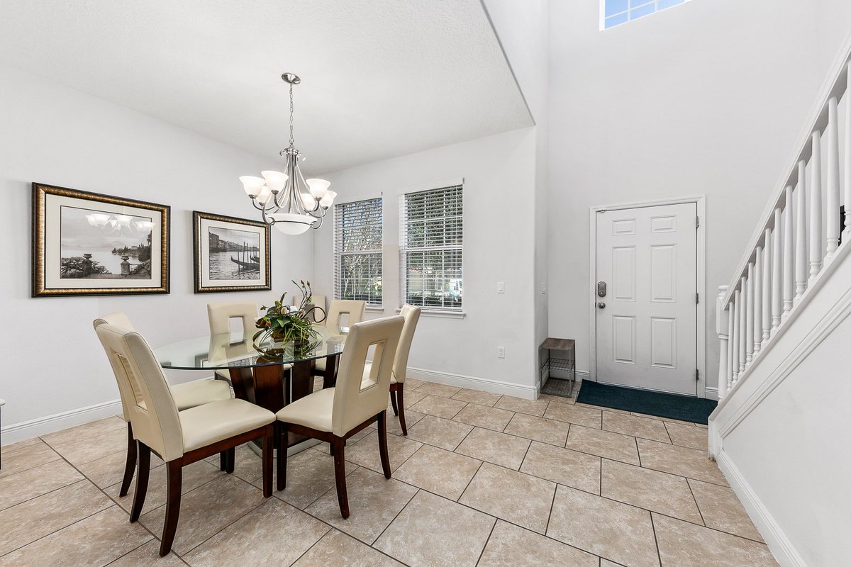 SolaraResortFL's tweet photo. Looking where to spend this year's vacation? Check out Solterra Comfort 😍

This home sleeps 12 guest and has 6 bedrooms and has 3 and a half baths.

View more pictures here:
https://t.co/NT0Bos0CbS https://t.co/St0lt7JABj