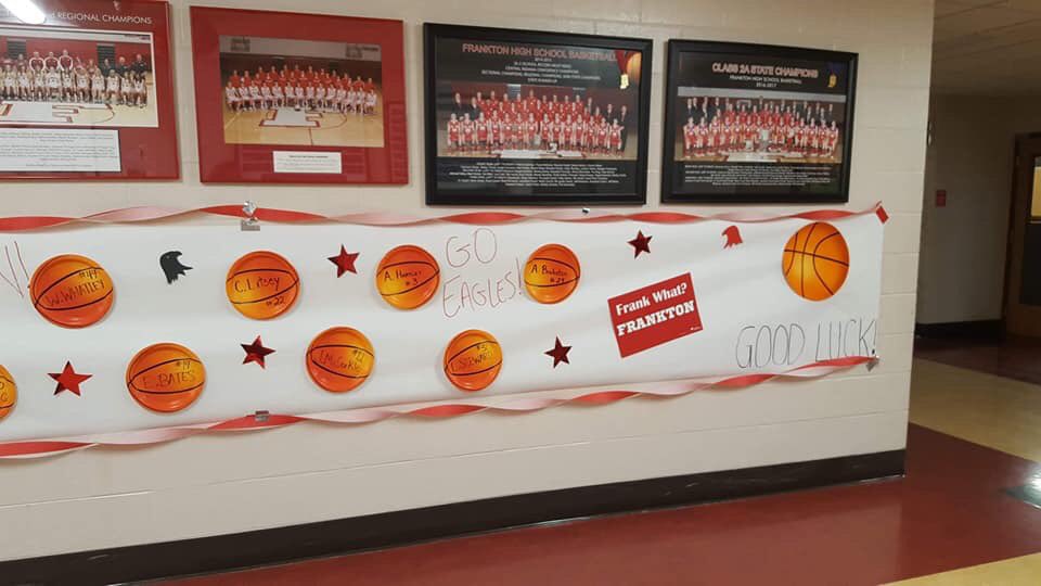 FranktonCheer's tweet image. It’s finally #SectionalWeek! The school is decorated and ready for an exciting week. Thank you to the awesome @Franktonbball moms and family members for decorating with us last night, you all did a great job! Now let’s go get the win Eagles! 

❤️🦅📣🏀