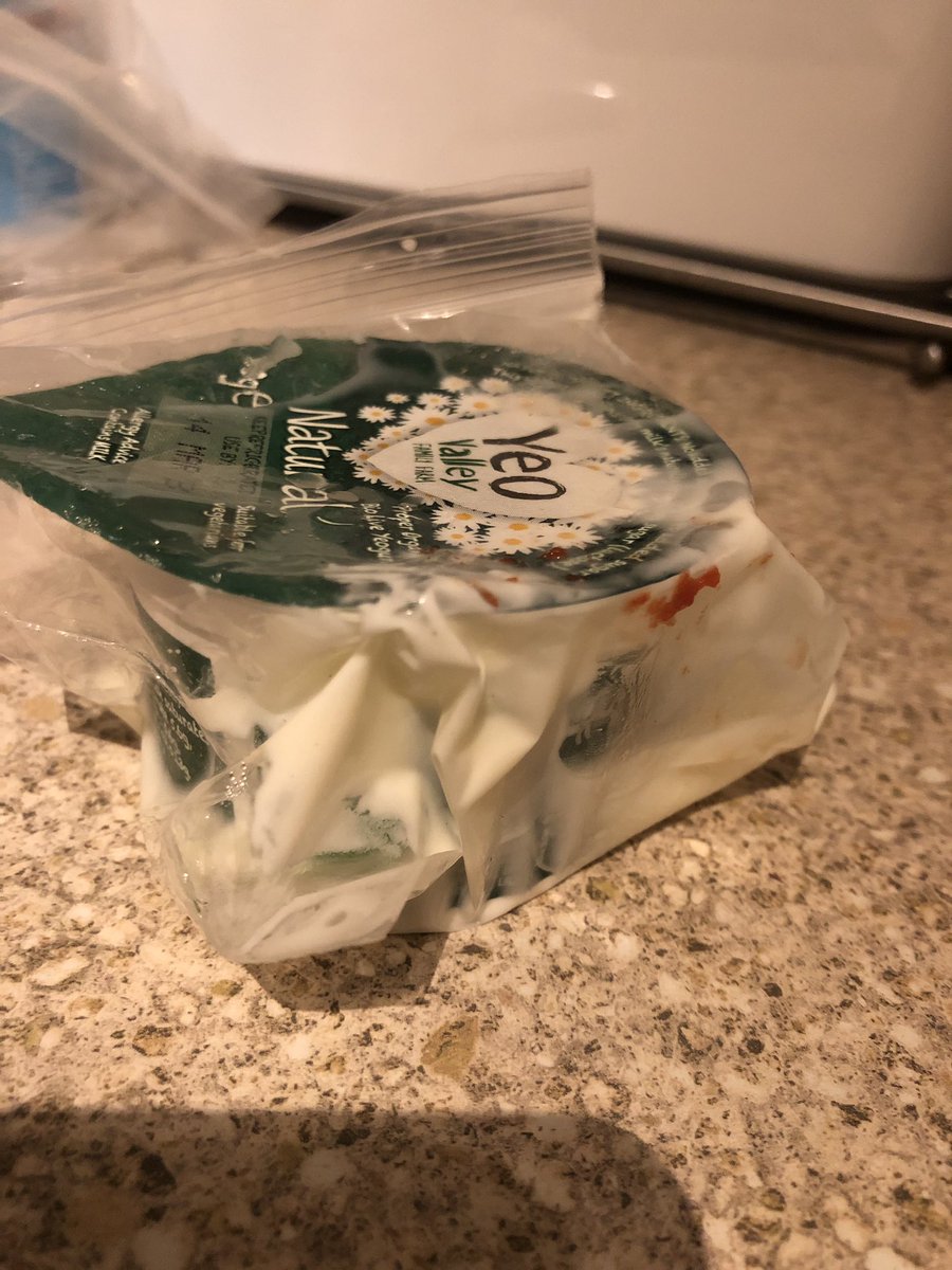 originalbilham's tweet photo. @goustocooking Hi Gousto, unfortunately my order today had two ingredients broken in the packet... pretty disappointing after an excellent service so far! https://t.co/ErWapqLCX3