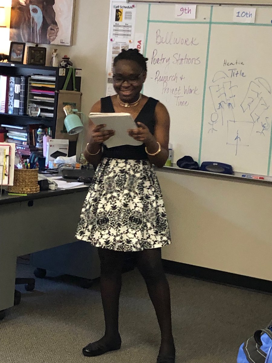 Christiefallin's tweet photo. ⁦@WichitaSEHS⁩ 
Gatsby Celebration in Honors 3! https://t.co/lhkqLzXwiC