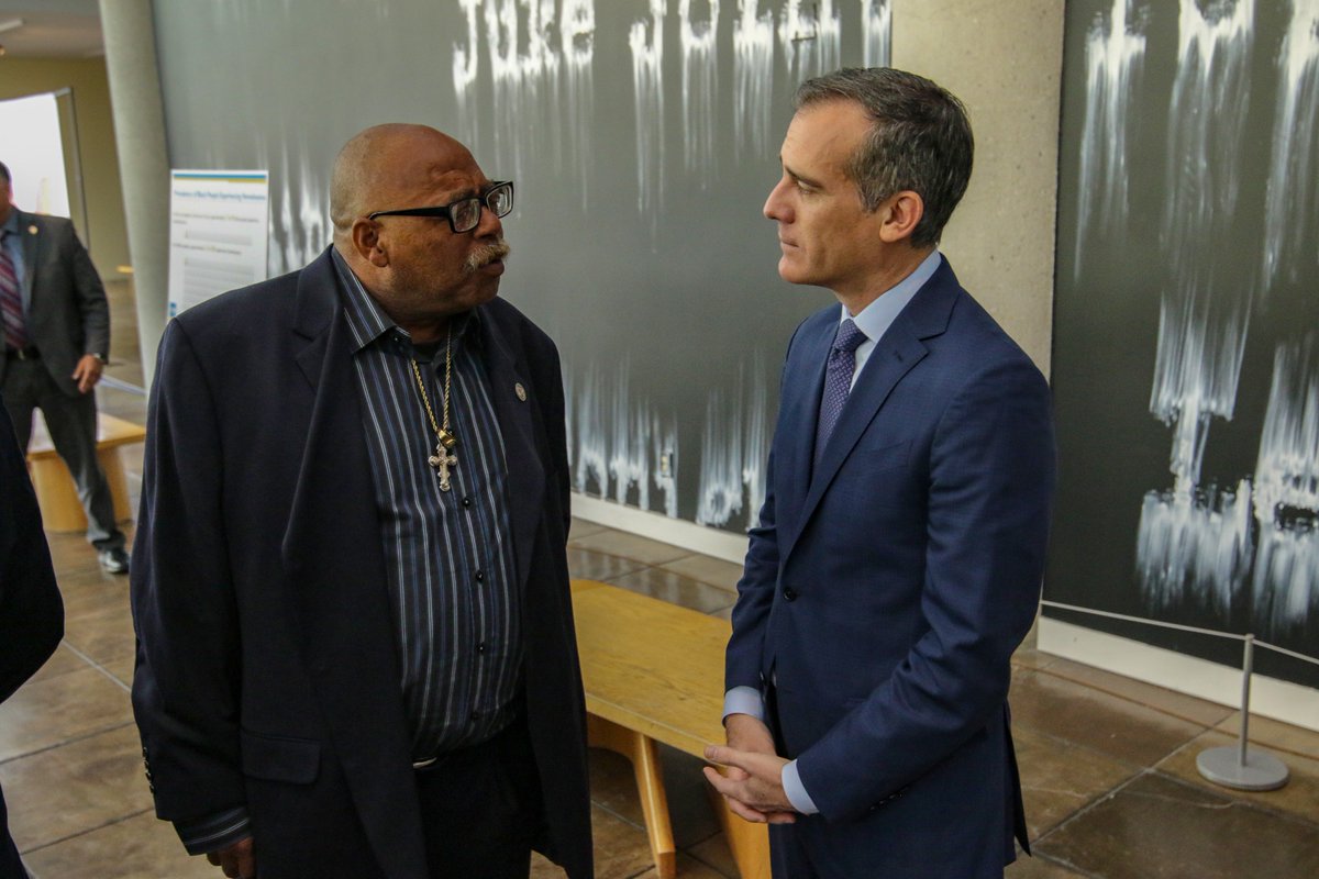 MayorOfLA's tweet photo. It’s no secret that our country has a long history of housing discrimination &amp; that legacy impacts the disproportionate number of Black Angelenos experiencing homelessness. We will not accept the status quo. The new @LAHomeless Ad Hoc Committee report helps us chart a new course. https://t.co/34cubZw9rs
