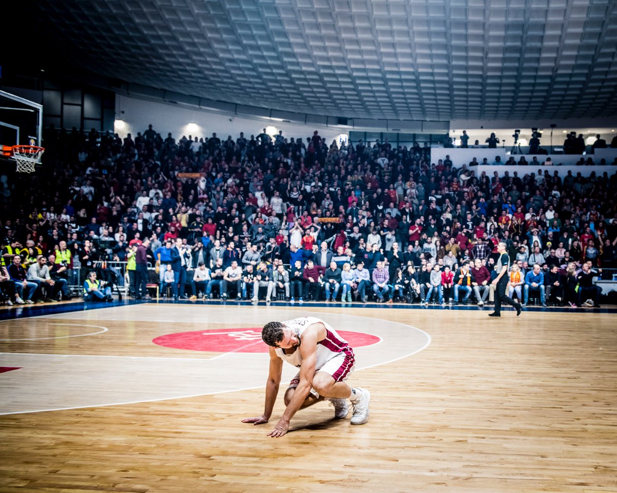 Sasodīts! Iespējams, bēdīgākā bilde Latvijas basketbola vēsturē.