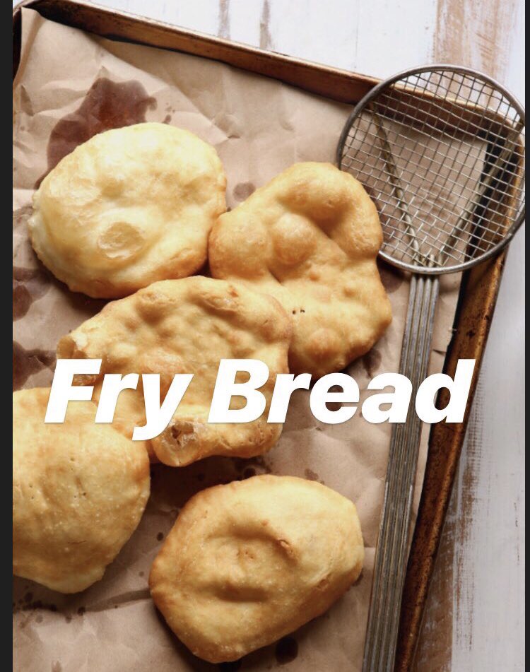 selfcarequeenb's tweet photo. White People never knowing the difference between Bannock and Fry Bread ๐ always calling fry bread bannock #GrowingUpNative https://t.co/UxqWzfsm5Y