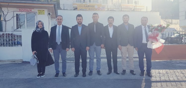 TUGVA Genel Başkan Yardımcımız Murat AYDIN Bey ile İl Temsilcimiz Serkan Bey birlikte Oğuzeli’nde açmayı düşündüğümüz yurt binası ile ilgili Kaymakamız Batuhan BİNGÖL Bey’i ve İlçe Milli Eğitim Müdürü Burhan Bey’i ziyaret ederek fikir alışverişi yapıldı.