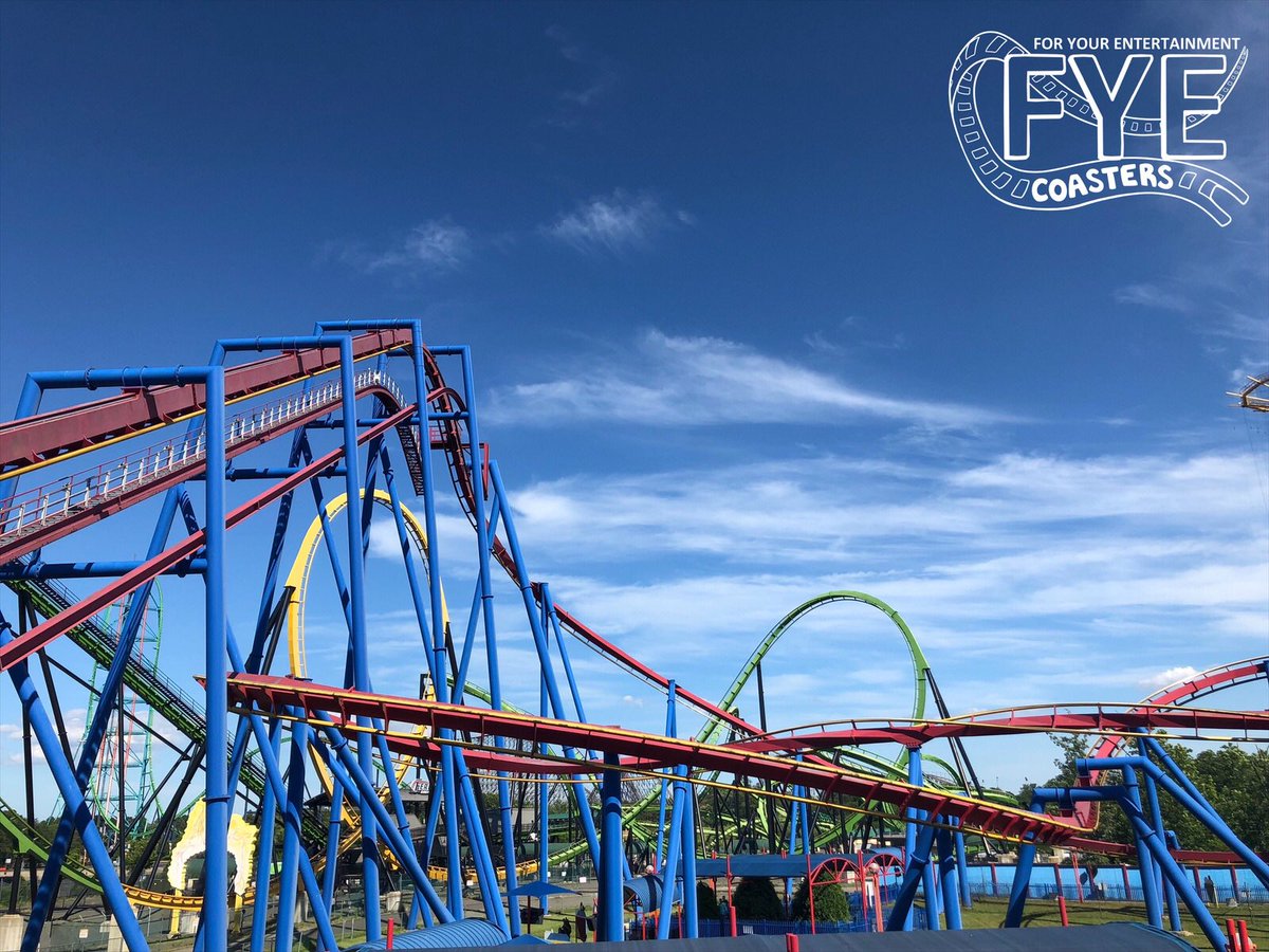 FyeCoasters's tweet photo. Tonight’s coaster is Superman: Ultimate Flight at Six Flags Great Adventure! I really like these B&M flyers. What does everyone think of this coaster? #superman #sfgadv #fyecoasters
-Matt https://t.co/g7H2Qh6Mpg