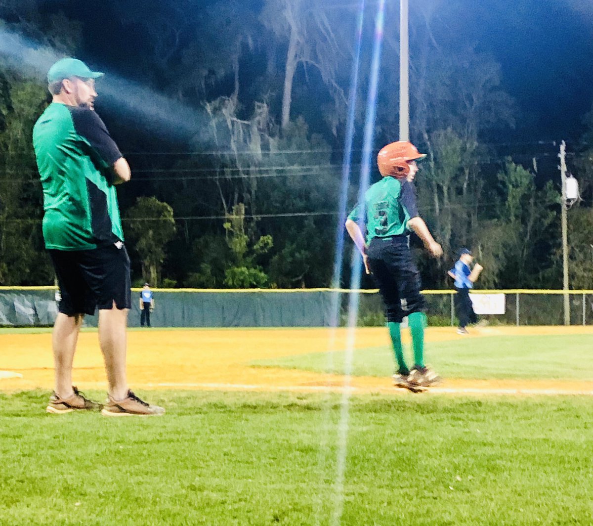 𝐉𝐞𝐚𝐧𝐧𝐞𝐭𝐭𝐞 𝐓𝐞𝐞𝐝𝐞𝐧 tweet media