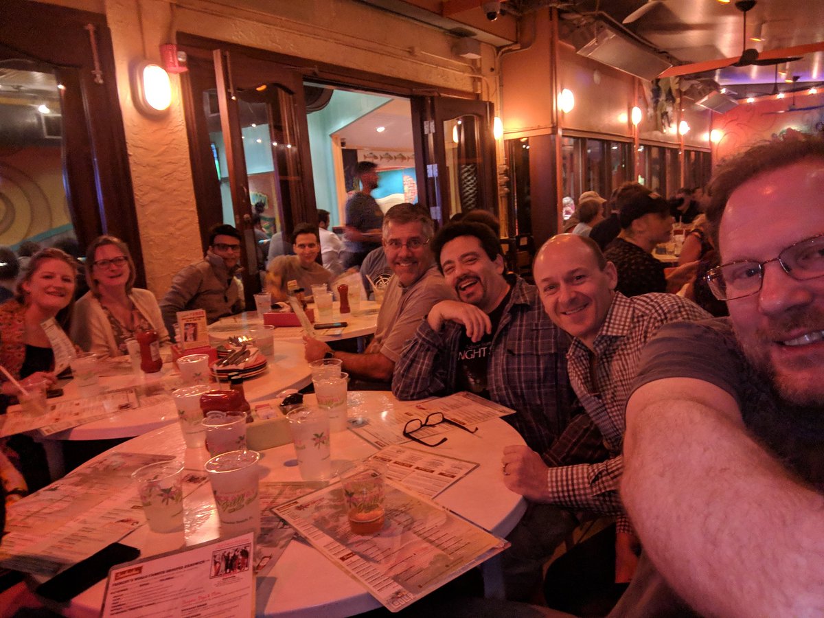 rbocchinfuso's tweet photo. #ExpertServices team dinner courtesy of #ForteDataSolutions the best #Database partner on the planet. Few people missing, overextended on selfie. #xs2019 https://t.co/GQqCZYellN