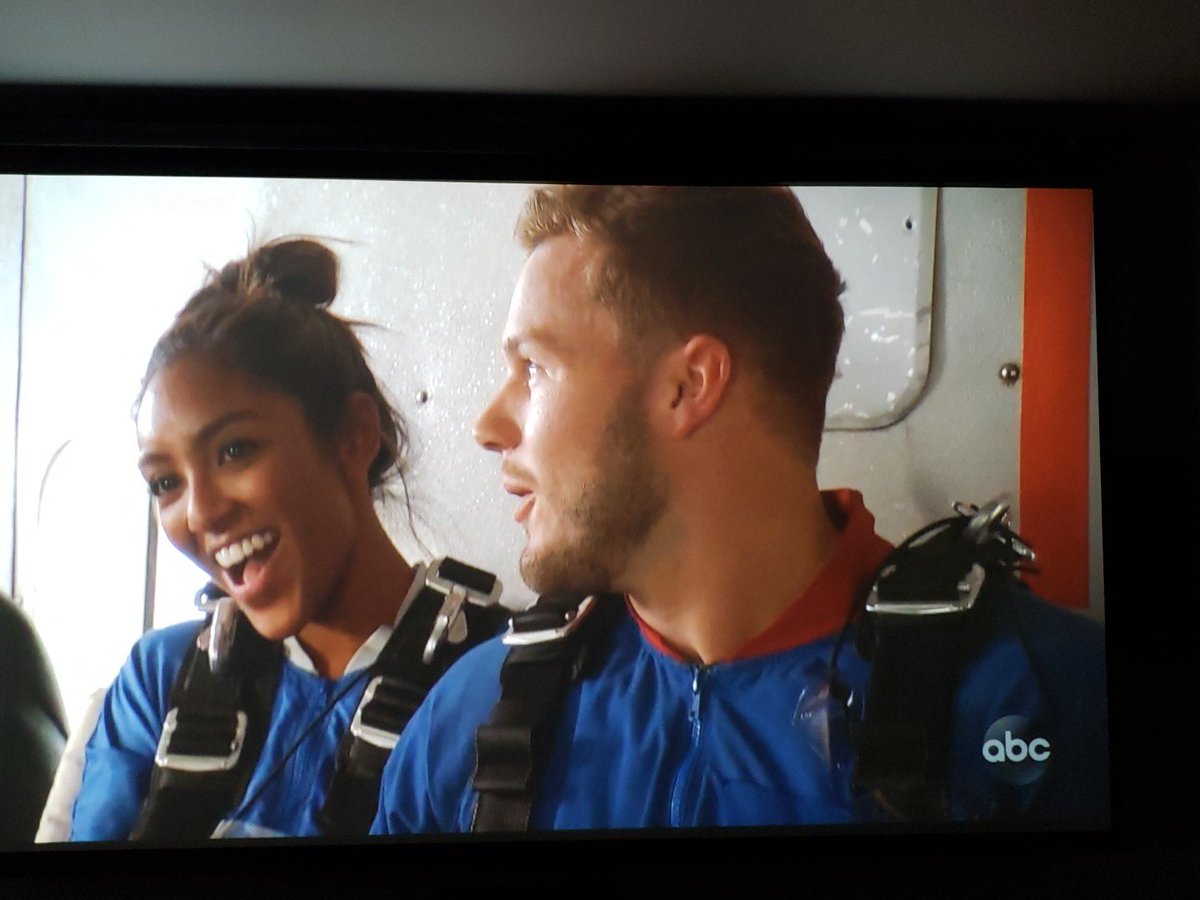 dummylama69's tweet photo. She's totally winning this whole thing #BachelorNation #Bachelor https://t.co/fJ1aHn59KR