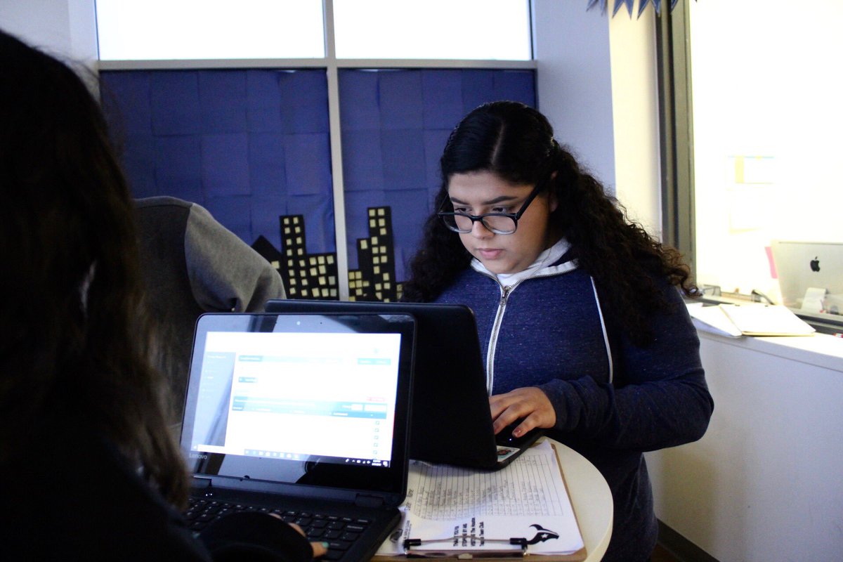 Always thankful for <a href="/ZIAsisters/">ZIA</a> <a href="/nhechszia/">NHECHS ZIA</a> and <a href="/HHLadiesOfPower/">Ladies of POWER</a> from Heights High School for coming out last week and serving the community!!! #ThankYou #ThankYou #ThankYou #CreatingMemories