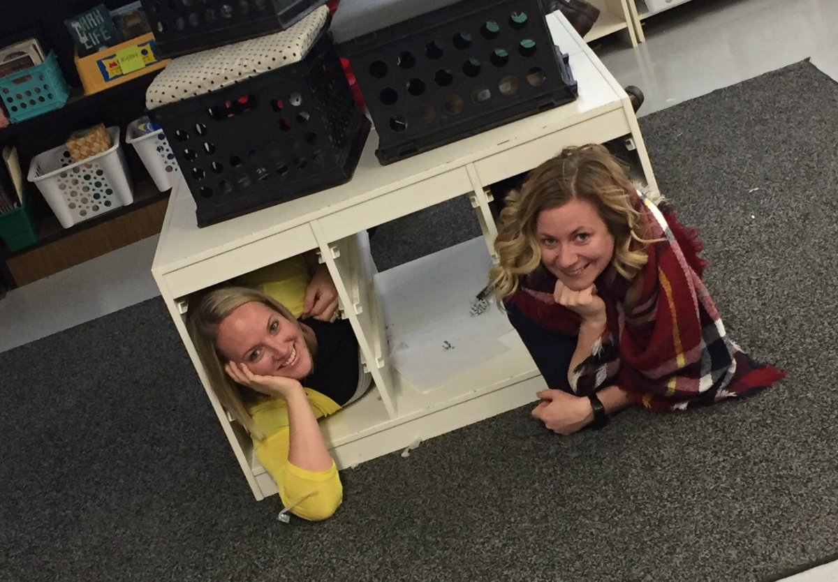 khtchsn's tweet photo. Fitting into the smallest place possible #WISteambuilding https://t.co/lNXKGfJCPr