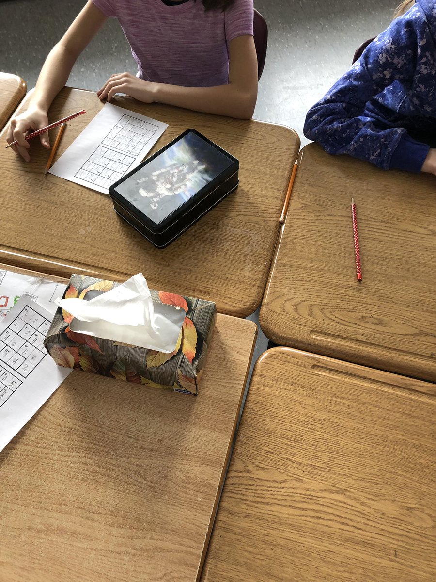 Miss Belland tweet media