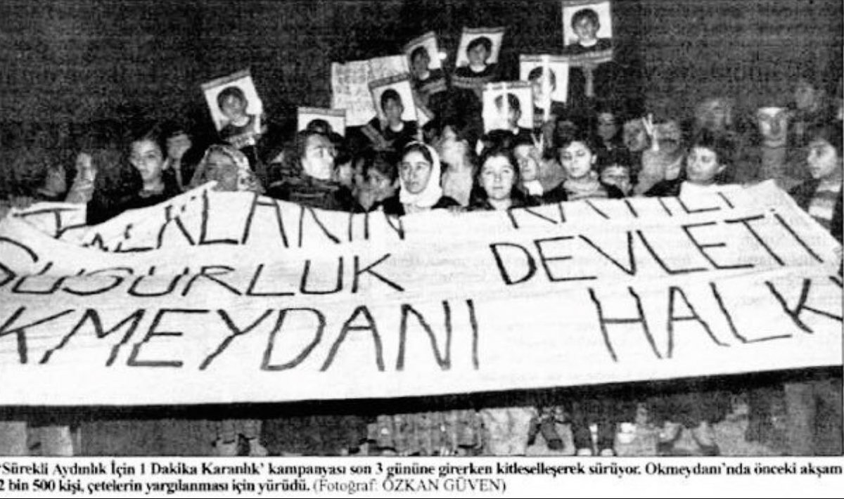 Sürekli Aydınlık İçin Bir Dakika Karanlık ile ilgili görsel sonucu