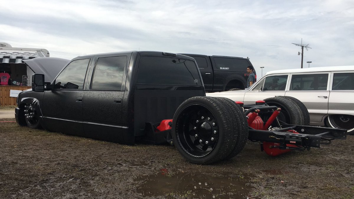 viaircorp's tweet photo. @nc_teva representing #NegativeCamber at @lonestarthrowdown 2019 π― #VIAIRequipped https://t.co/qW6ACYsewZ