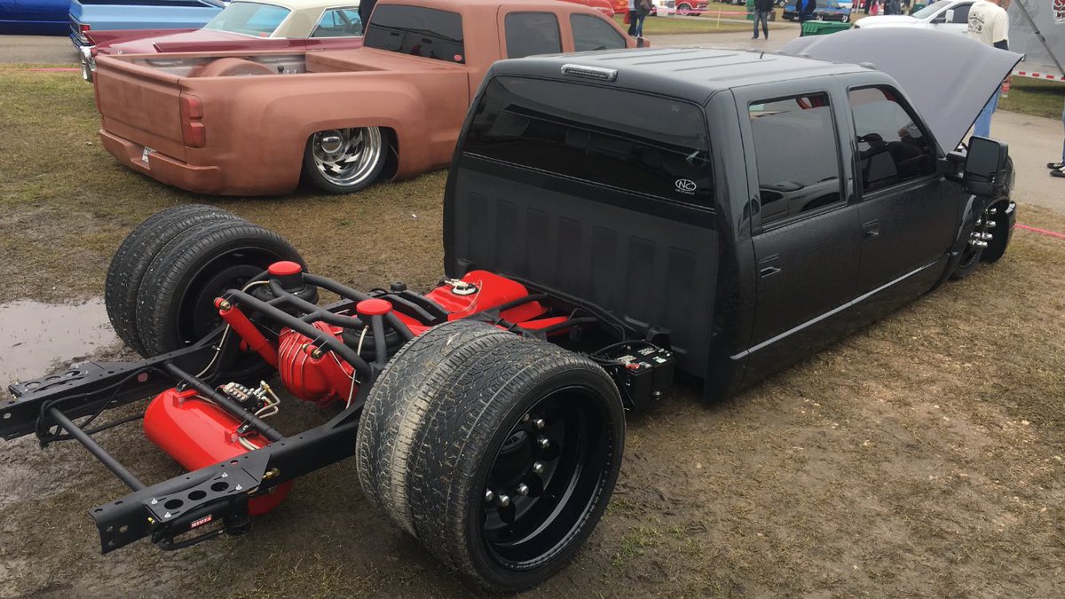 viaircorp's tweet photo. @nc_teva representing #NegativeCamber at @lonestarthrowdown 2019 π― #VIAIRequipped https://t.co/qW6ACYsewZ