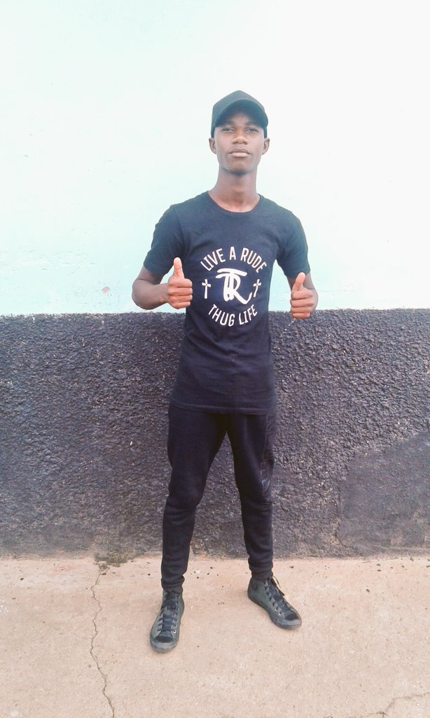 Mercy95309491's tweet photo. Just doing my thing following @RealBlackCoffee footsteps and i know one day I'm gonna achieve my goal and just being my self https://t.co/4LsjszlLFH