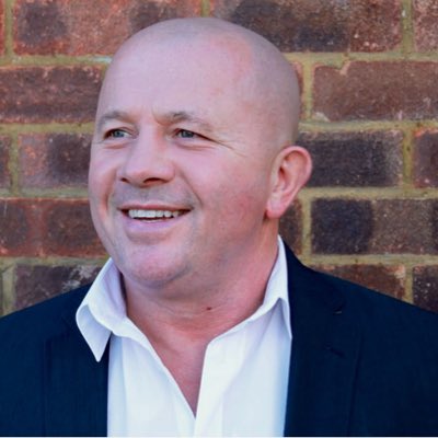 macstom's tweet image. #NewProfilePic