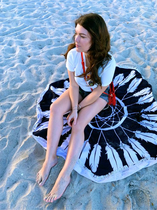 Forgot about Twitter- enjoying Miami https://t.co/F8XsBaXRb7<a href="/tag/model"class="tags"><span>#model</span></a><a href="/tag/show"class="tags"><span>#show</span></a><a href="/tag/cam"class="tags"><span>#cam</span></a><a href="/tag/skype"class="tags"><span>#skype</span></a>