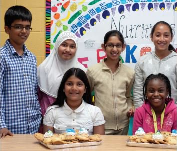 WEMovement's tweet photo. π¨ Award Alert! π¨
You could be one of 20 schools to win $2,500 from Robin Hood toward your @WEVillages #WEbakeForChange goal! Enter to win the Baking a Difference Award today by completing our Impact Survey! π
https://t.co/D6EUdc9tjo https://t.co/YRHqpPsXIT