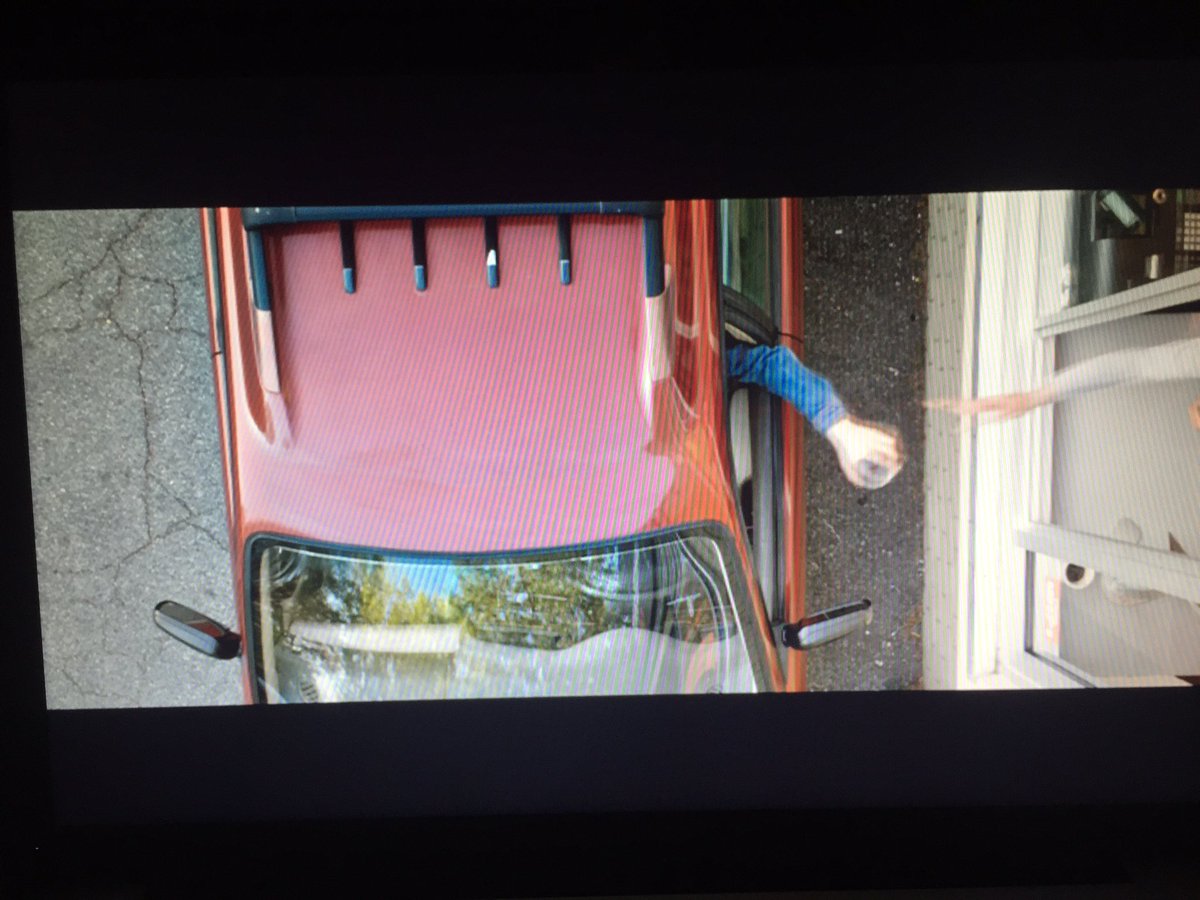 spo0kai's tweet photo. the most effective shots in love simon (imo), they basically tell the whole story https://t.co/FxqrTz2I72