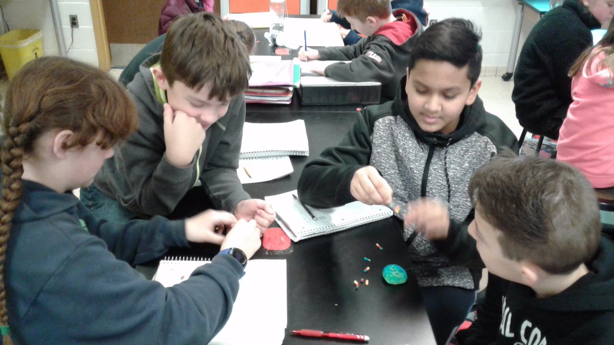 Mrs. Spencer tweet media