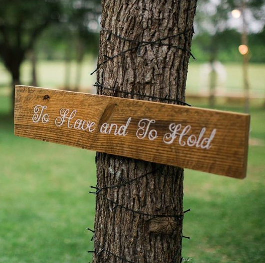 AMariePaperie's tweet image. Custom made rustic signs made for all occasions, these were actually used in Helen's (part owner) wedding! We've also done personalized guest books, other occasion wording and/or designs. #woodsigns #rusticsigns #countrywedding #rusticwedding #weddingdecor #weddingstyle #love
