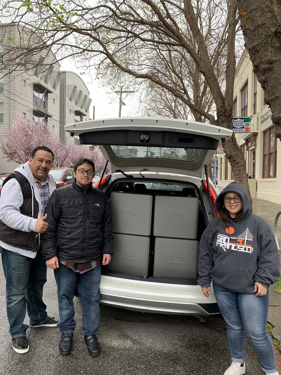 leonardoysosa's tweet image. We want to thank @MLVSSF and Tracy Brown for donating computers to @devMission_ ! Most of you probably don’t know this but I was a computer instructor @ MLVS from 1999-2000.
.
.
.
#computerdonation #mlvs #GivingBack