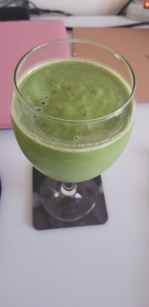 LyricalBondage's tweet photo. Cucumber, Apples, Mint and Spinach😋 This juice taste amazing😊
#juicing #cleanenergy #nutrition #organicfood #greenjuice #organicjuice #diet #foodporn #foodie #liquidenergy #healthyliving #healthylifestyle #healthyeating #goinggreen #liquidvitamin #fruits #vegan #healthymix https://t.co/WZw3F94RUn