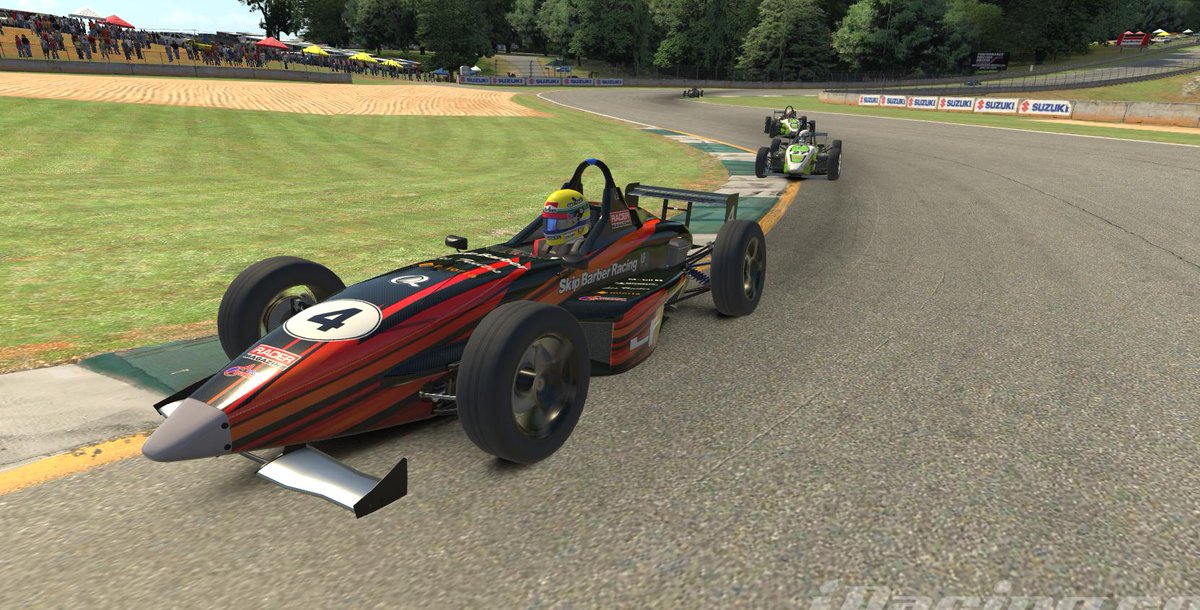 Carrerón de <a href="/espidi89/">Joan Espi</a> y <a href="/DaniSimR1/">Dani Lozano</a> en una semana que era clave ser inteligentes y medir bien los riesgos en carrera. P2 y P10 que nos dejan en un buen lugar de cara al ascenso, aun faltando mucho campeonato. Enhorabuena chicos por el resultado y a seguir luchando! <a href="/Gtseri3s/">GTSeries</a> #LNE