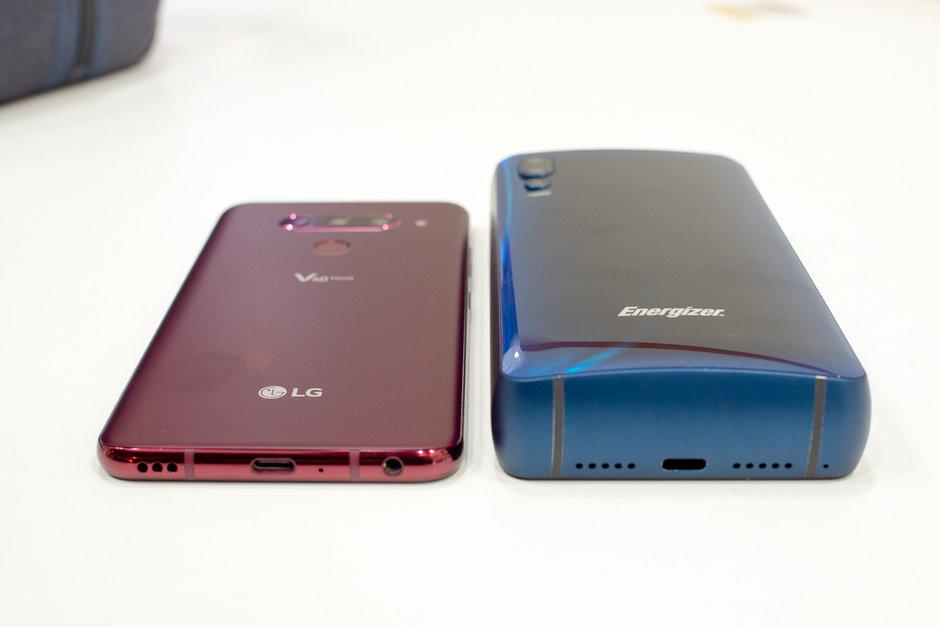 Фото: Energizer представила толстый смартфон с аккумулятором на 18 000 мА·ч