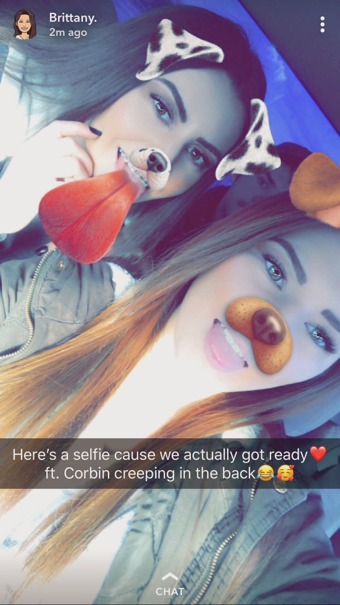 ashley_gale2's tweet photo. Love my bestfriends☺️ thanks for all you do especially my cute boyfriend🥰 #BlessedAndGrateful #happy @bwedemeier537 @larsen_parker @Corbin_gale172 https://t.co/yt8fx5herr