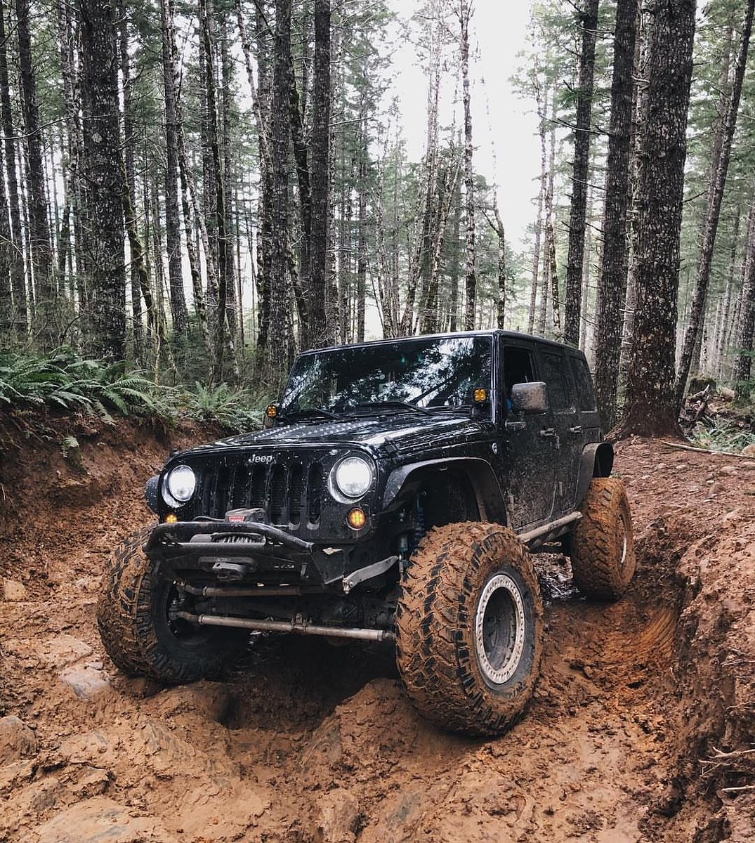 JustAddMud's tweet photo. Muddy Monday! Who played in the mud?📸@alexxshurkhay #justaddmudoffroad #4x4 #offroadinggoals #doorsoff #jeepwranglerlife #jeepfriends https://t.co/U3CCugtoEt