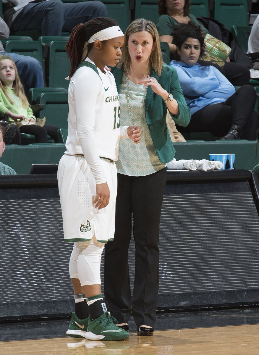 coachZgr8ness's tweet photo. Super proud of my niecey pooh! @CharlotteWBB #TeamJMac https://t.co/Uf9tXJhlwE