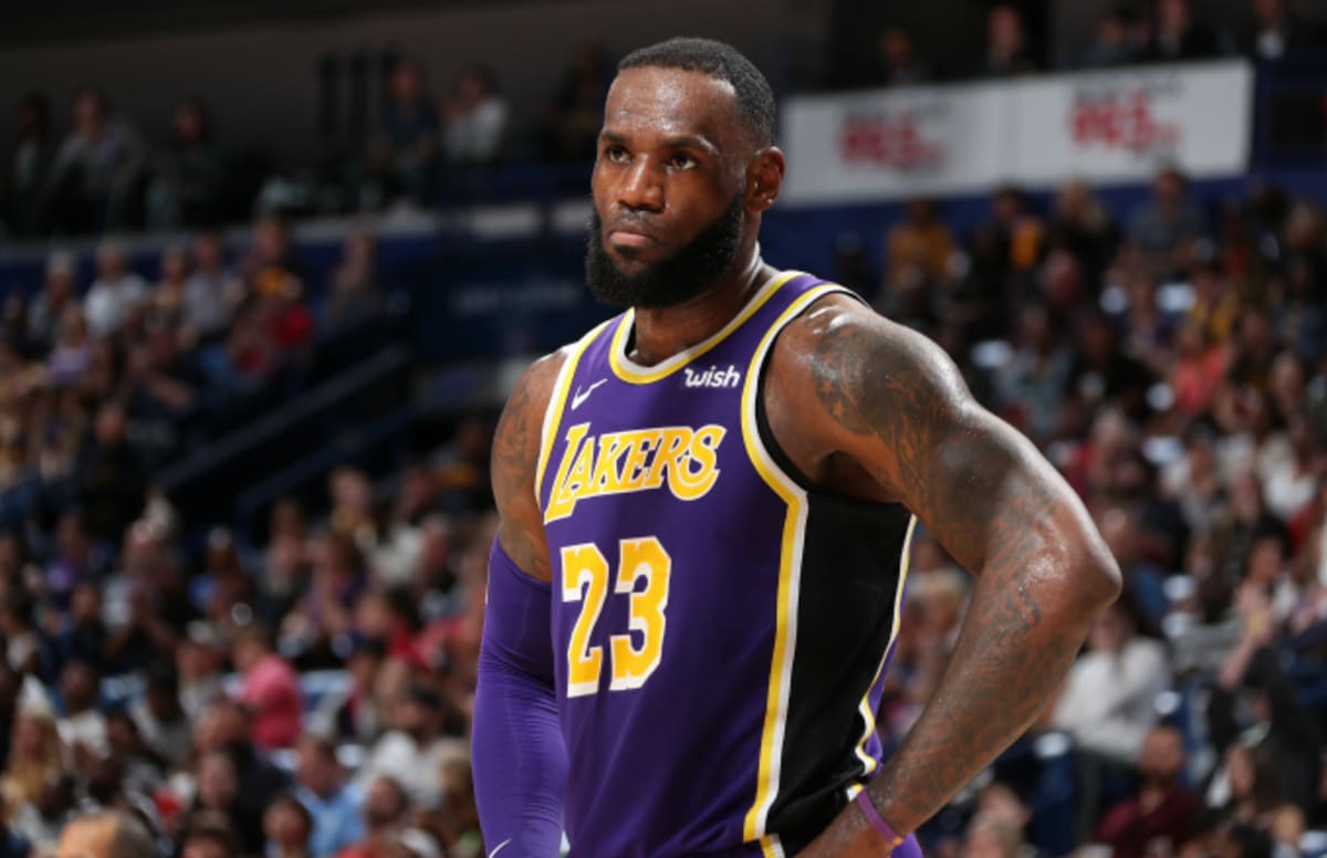 ComplexSports's tweet photo. An NBA exec says LeBron ruined the Lakers' chemistry and is a big reason for the Lakers' struggles. 

More: https://t.co/7s2uwXyNWk https://t.co/aWcBofJTs5