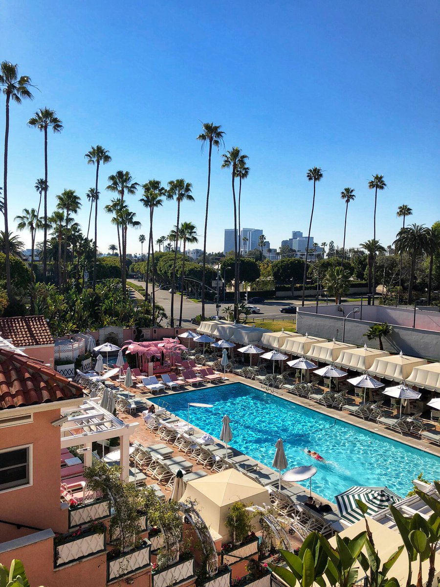 BevHillsHotel's tweet image. A little relaxation after a crazy award season weekend ☀️