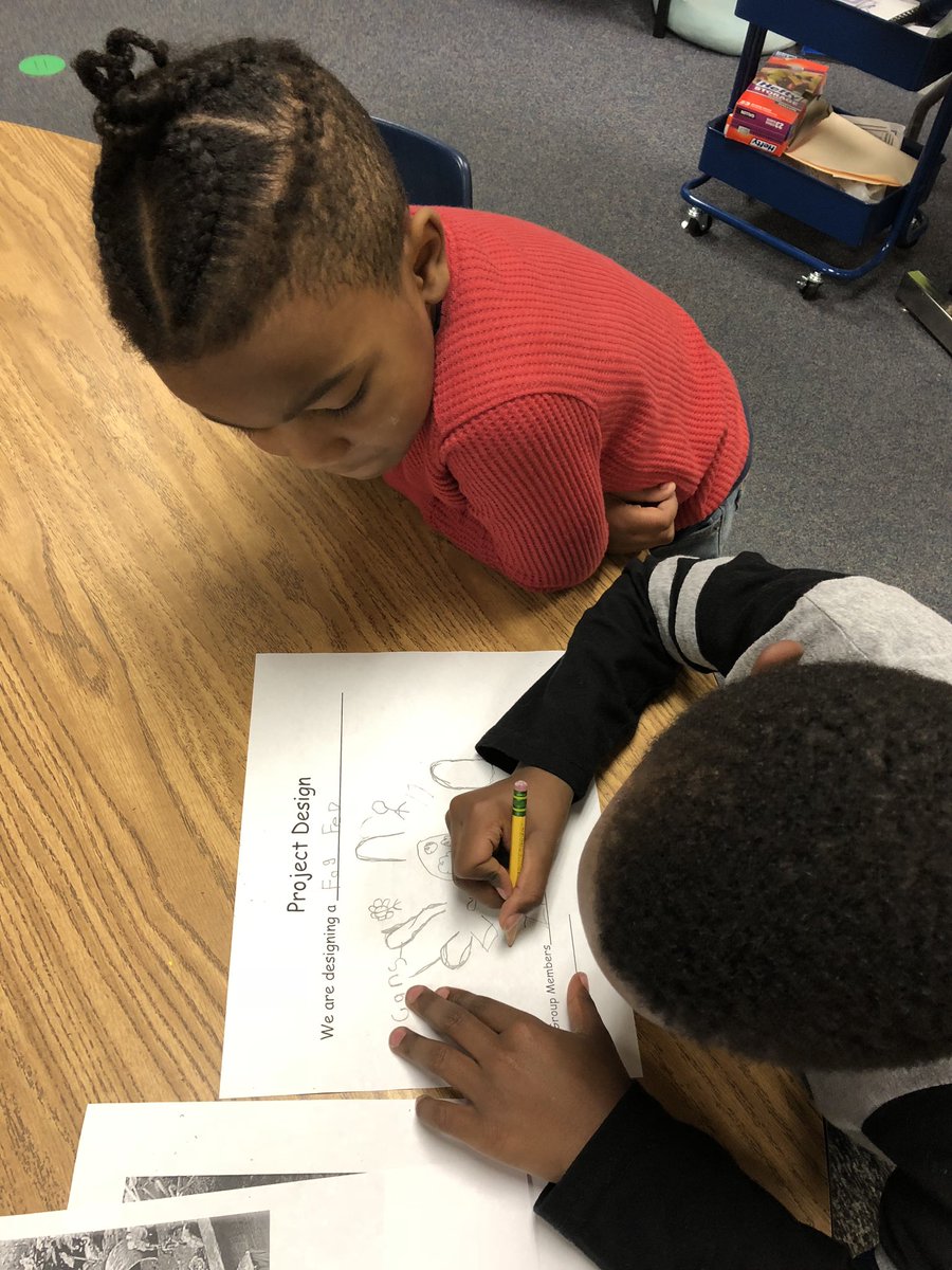 AngelAl97118471's tweet photo. Working on our project designs today.  Loved watching the collaboration taking place.💕 @ProudCardinals https://t.co/Jnna4NGgJx