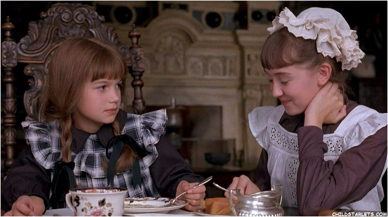 Twitter 上的 Aiko 1993年の 秘密の花園 のメアリー役ケイト メイバリー 最初は全く可愛くないけれど 豊かな自然と秘密の 花園に囲まれてどんどん奇麗になっていくのが正にメアリーそのもの 好きな美少女映画を教えあう T Co 5b9agtukxe Twitter