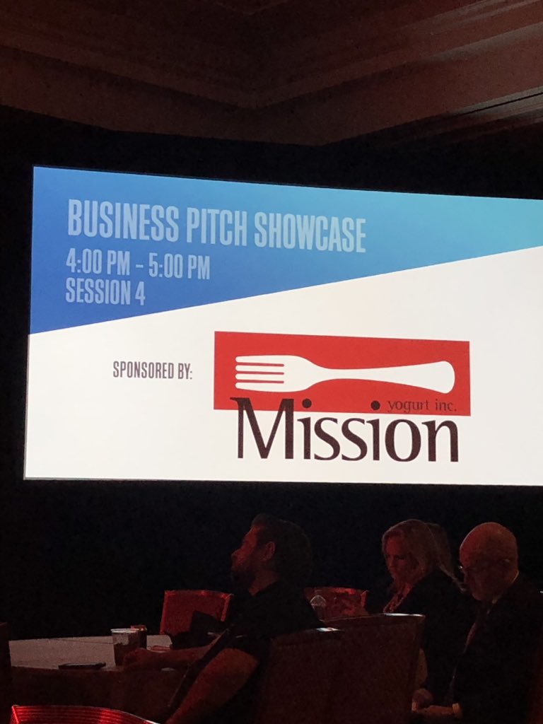 RsharrisL's tweet photo. Business Pitch 👉🏽 Empanadas can't wait to see this WOSB in more airports. #AXConference19 #RSHarris https://t.co/BnjO74zONi